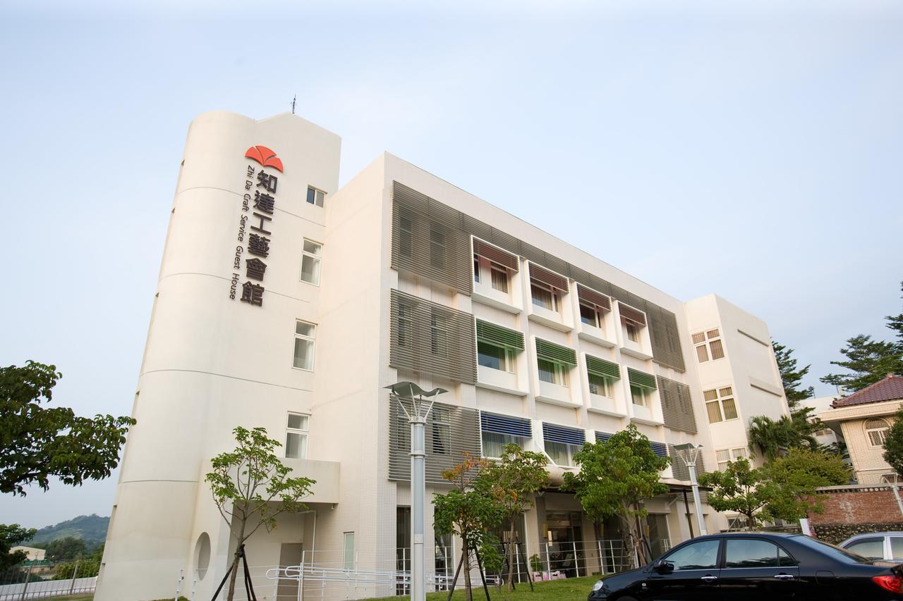 Zhi Da Craft Service Guest House Caotun Exterior photo